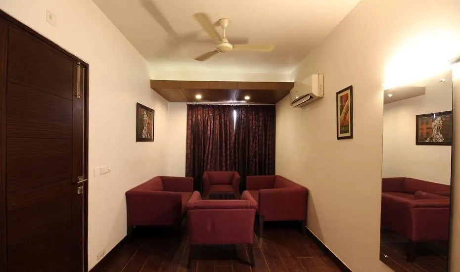 La Wisteria Hotel Delhi  3*, Delhi (National Capital Territory of India)